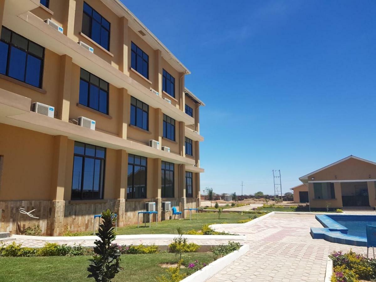 Nashera Hotel Dodoma Esterno foto